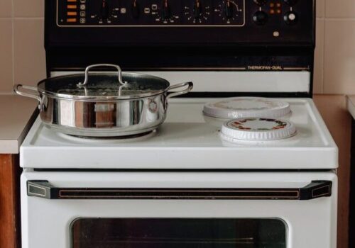 sincerely-media-Aku00qtKnao